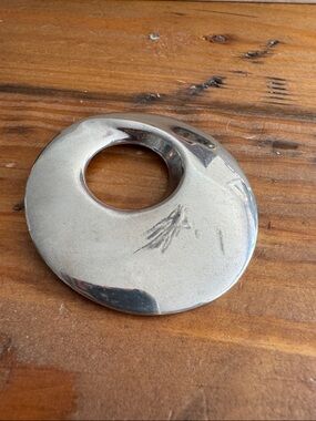 Polished Silver Round pendant